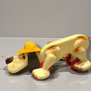 VTG 1974 Romper Room DIGGER THE HOUND DOG Detective Pull Toy Works